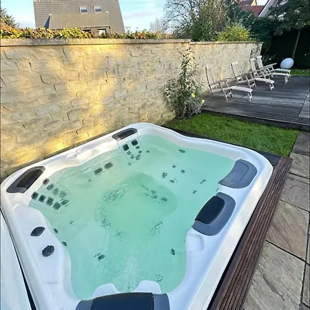 Dein Luxusurlaub Beginnt Hier Mit Pool,whirlpool 12 Personen Villa *